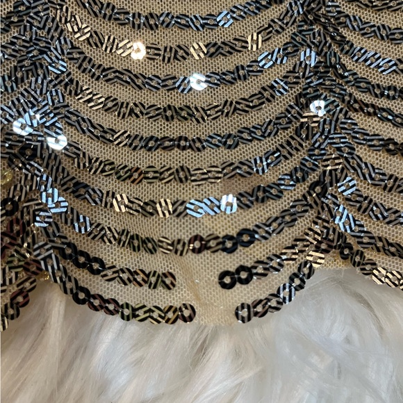 Sequined gold party skirt - Picture 3 of 7